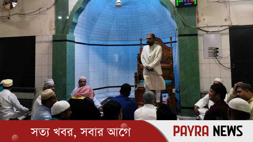 জবি মসজিদে ঈদের নামাজের ইমামতি করলেন উপাচার্য